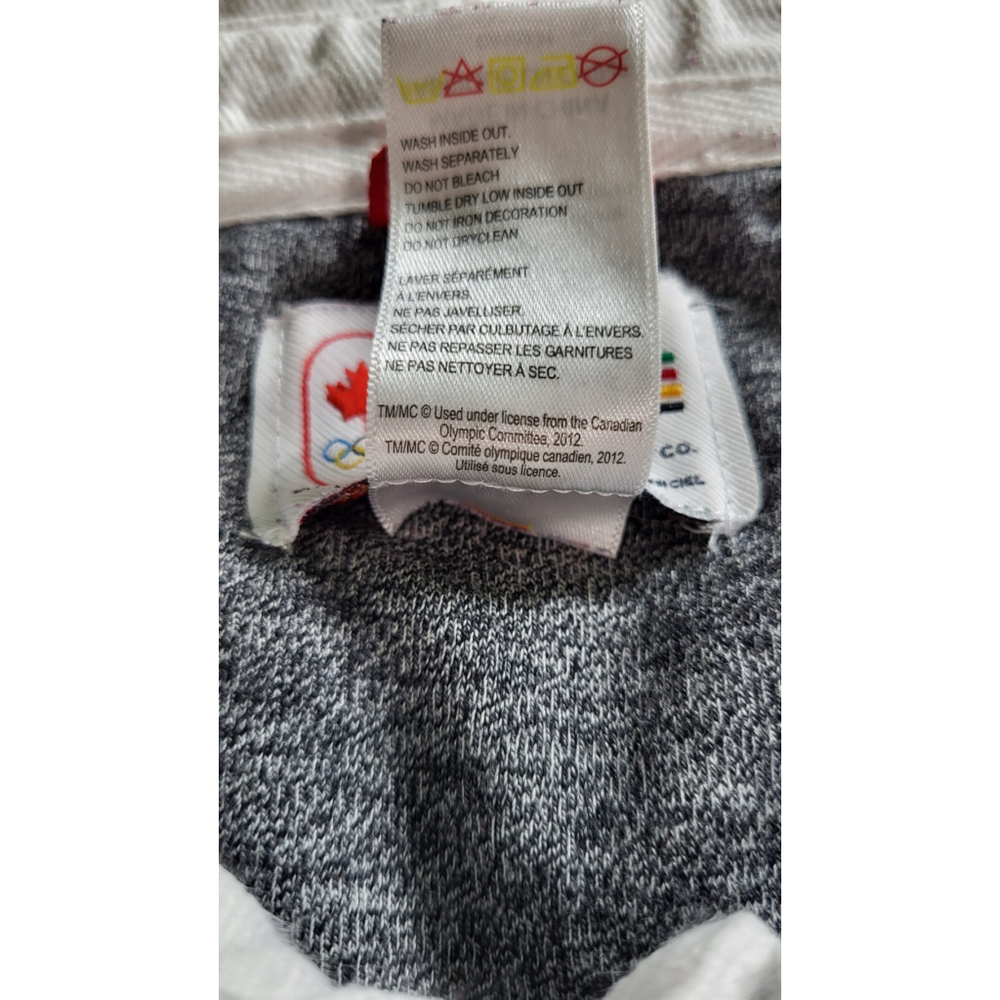 Hudson Bay CO. Men's Polo Shirt Size XL Grey 2012 Canadian Olympic - Picture 7 of 7